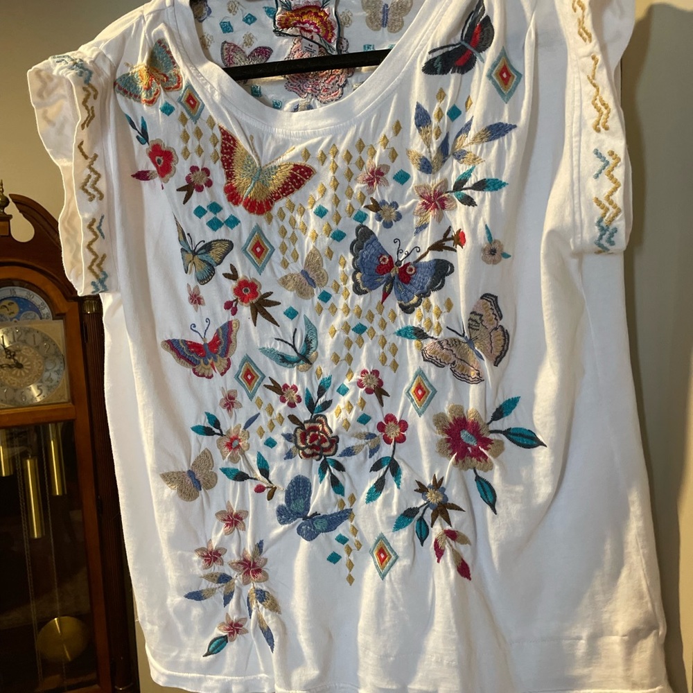 Johnny Was butterfly t shirt. Gorgeous embroidery